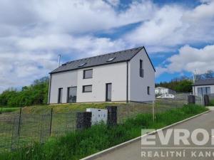Prodej rodinného domu, Knovíz, Na Hrudném, 147 m2