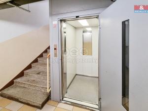 Pronájem bytu 1+kk, Karlovy Vary - Drahovice, Gagarinova, 20 m2