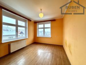 Prodej bytu 3+1, Tachov, Tovární, 82 m2