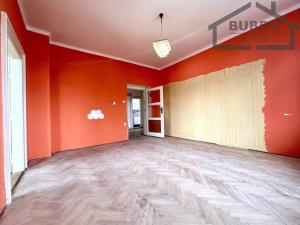 Prodej bytu 3+1, Tachov, Tovární, 82 m2