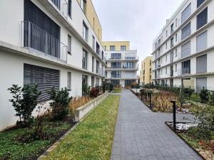 Pronájem bytu 2+kk, Praha - Hodkovičky, Šenácká, 61 m2