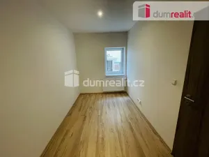 Pronájem bytu 2+kk, Jílové, Mírové nám., 40 m2