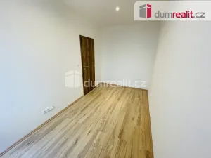 Pronájem bytu 2+kk, Jílové, Mírové nám., 40 m2