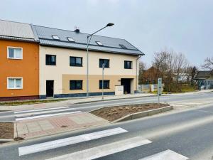 Pronájem bytu 3+kk, Olomouc - Chomoutov, Štěpánovská, 330 m2