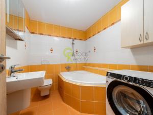 Pronájem bytu 2+kk, Praha - Nusle, U křížku, 47 m2