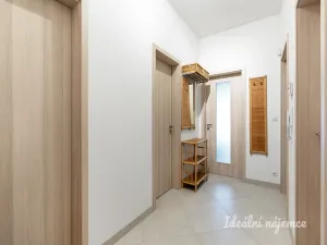 Pronájem bytu 2+kk, Praha - Stodůlky, Klausova, 65 m2
