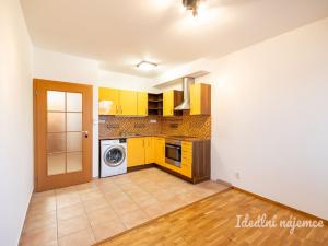 Pronájem bytu 2+1, Praha - Hrdlořezy, Hrdlořezská, 64 m2