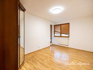 Pronájem bytu 2+1, Praha - Hrdlořezy, Hrdlořezská, 64 m2