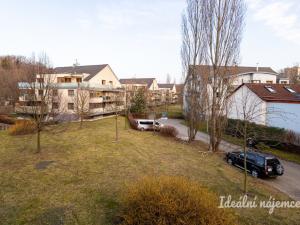 Pronájem bytu 2+1, Praha - Hrdlořezy, Hrdlořezská, 64 m2