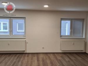 Pronájem bytu 1+kk, Veselí nad Moravou, nám. Bartolomějské, 40 m2