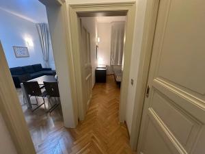 Pronájem bytu 2+kk, Praha - Nové Město, Hálkova, 60 m2