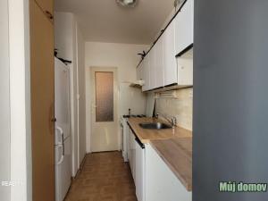 Prodej bytu 3+1, Praha - Horní Měcholupy, Livornská, 80 m2