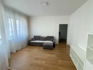 Pronájem bytu 2+kk, Praha - Michle, Pobočná, 61 m2