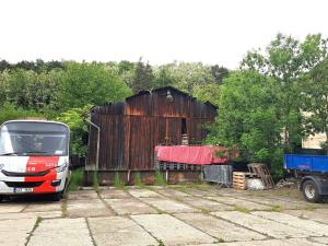 Pronájem komerčního pozemku, Zákolany, 300 m2