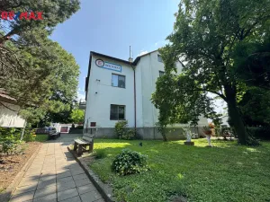 Prodej komerční nemovitosti, Kunovice, Osvobození, 3040 m2