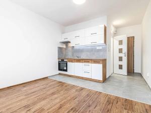 Pronájem bytu 2+kk, Rakovník, Čs. legií, 36 m2