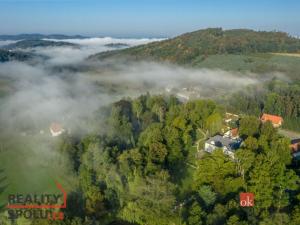 Prodej vily, Neveklov - Jablonná, 1850 m2