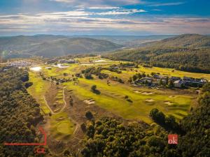 Prodej pozemku pro bydlení, Beroun, samota Na Vinici, 3833 m2