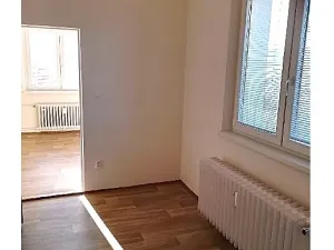 Prodej bytu 3+1, Šumperk, Kmochova, 64 m2