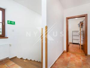 Prodej obchodního prostoru, Český Krumlov, Rooseveltova, 270 m2