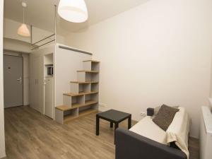 Pronájem bytu 1+kk, Praha - Smíchov, Radlická, 21 m2