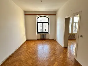 Prodej bytu 3+1, Děčín, Divišova, 98 m2