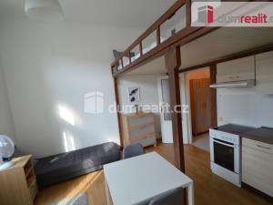 Pronájem bytu 1+kk, Praha - Košíře, Plzeňská, 30 m2