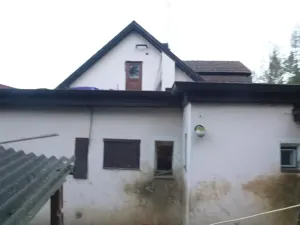 Dražba rodinného domu, Zbiroh, Vlčí jáma, 308 m2