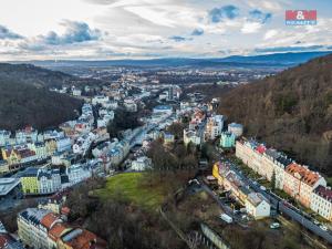 Pronájem bytu 2+1, Karlovy Vary, Na Vyhlídce, 56 m2