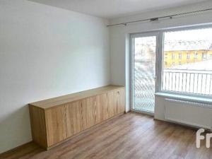 Pronájem bytu 1+kk, Brno - Zábrdovice, Spolková, 33 m2