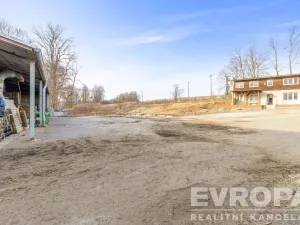 Prodej komerční nemovitosti, Maleč, okres havlíčkův brod, 1012 m2