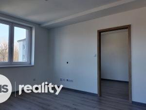 Pronájem bytu 2+kk, Ostrava, Šenovská, 46 m2