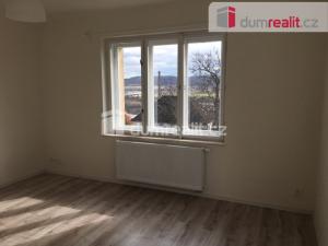 Pronájem bytu 2+1, Praha - Radotín, Plánická, 60 m2