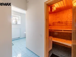 Prodej vícegeneračního domu, Černolice, Pod Hůrkou, 420 m2