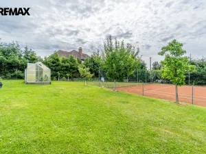 Prodej vícegeneračního domu, Černolice, Pod Hůrkou, 420 m2