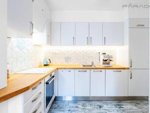 Prodej bytu 3+kk, Praha - Bubeneč, Verdunská, 110 m2