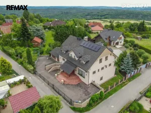 Prodej ubytování, Černolice, Pod Hůrkou, 420 m2