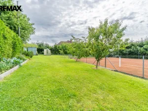 Prodej ubytování, Černolice, Pod Hůrkou, 420 m2