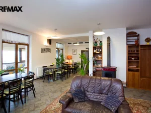 Prodej ubytování, Černolice, Pod Hůrkou, 420 m2