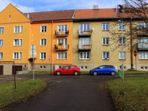 Prodej bytu 2+kk, Karlovy Vary - Dvory, K. Kučery, 79 m2