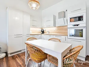Pronájem bytu 2+kk, Brno - Zábrdovice, Stará, 60 m2