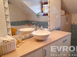 Prodej rodinného domu, Slatiňany - Škrovád, Škrovád, 295 m2