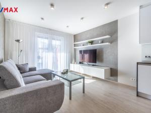 Pronájem bytu 4+kk, Praha - Letňany, Škrábkových, 104 m2