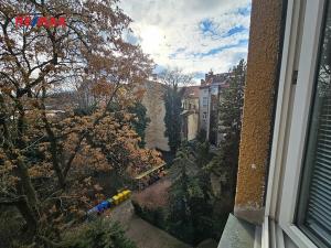 Pronájem bytu 1+kk, Praha - Smíchov, Bozděchova, 28 m2