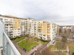 Pronájem bytu 3+kk, Praha - Řepy, Zrzavého, 72 m2