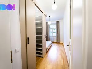 Pronájem bytu 2+kk, Praha - Vršovice, Tolstého, 44 m2