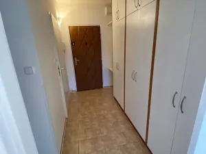 Pronájem bytu 2+kk, Praha - Nusle, Nuselská, 42 m2