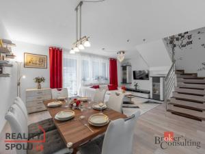 Prodej rodinného domu, Štěchovice, Hlavní, 100 m2