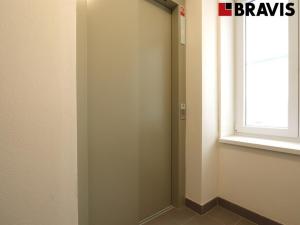 Pronájem bytu 2+kk, Brno, Novodvorská, 55 m2