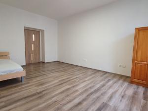 Pronájem bytu 2+1, Praha - Žižkov, Hartigova, 62 m2